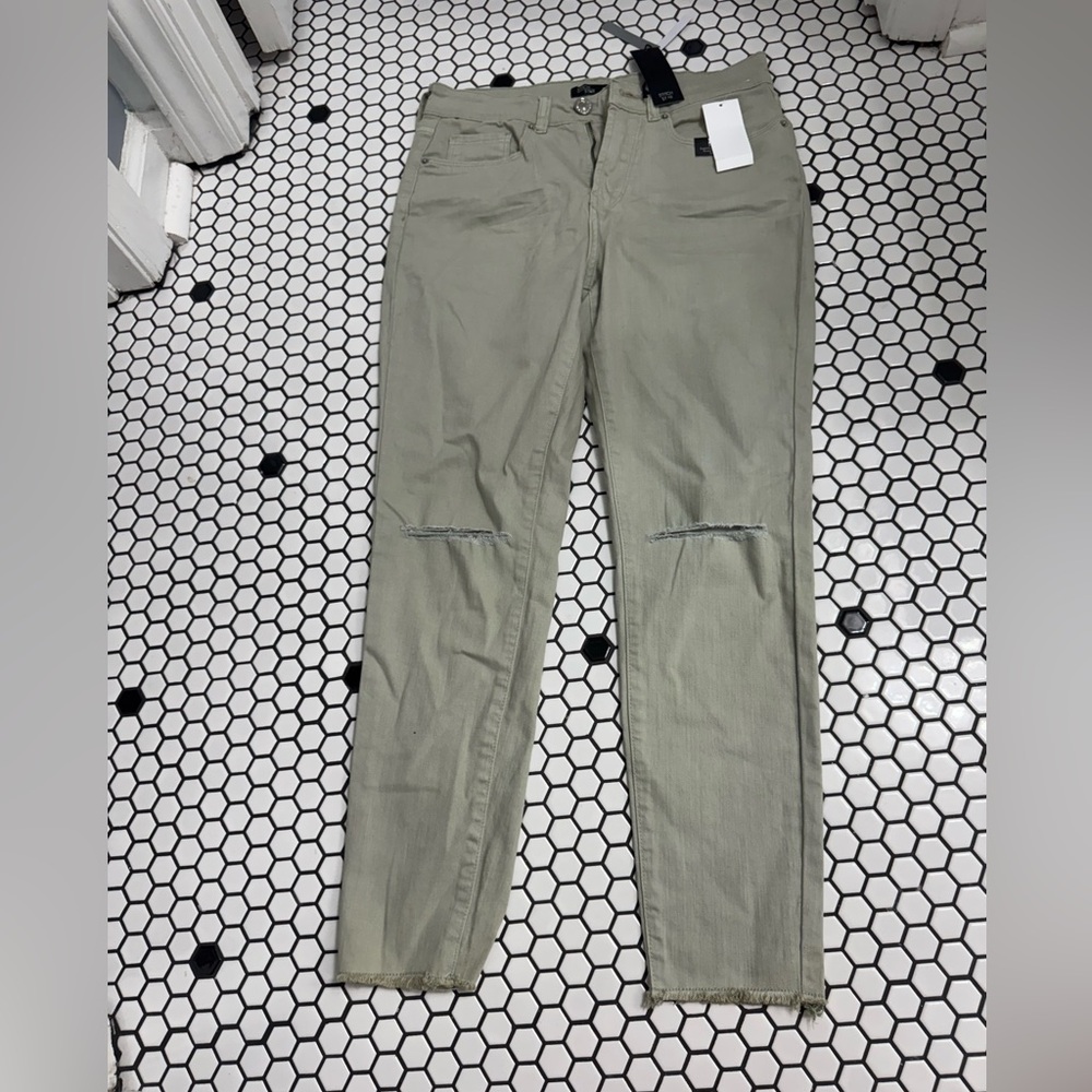NWT stitch star Olive Green Pants distressed knee size 6